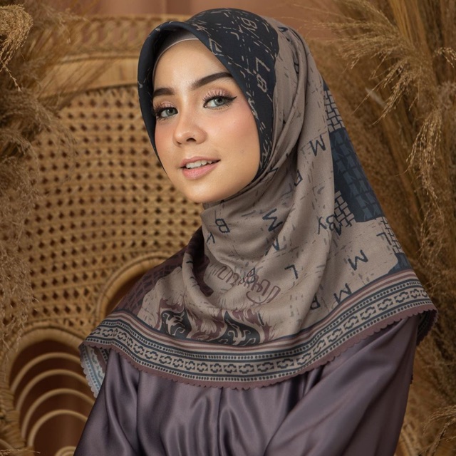 Iswara scarf ori by wearingklamby