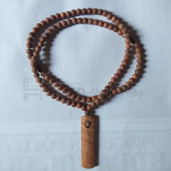 Kalung Liontin Kayu Stigi Asli Karimunjawa