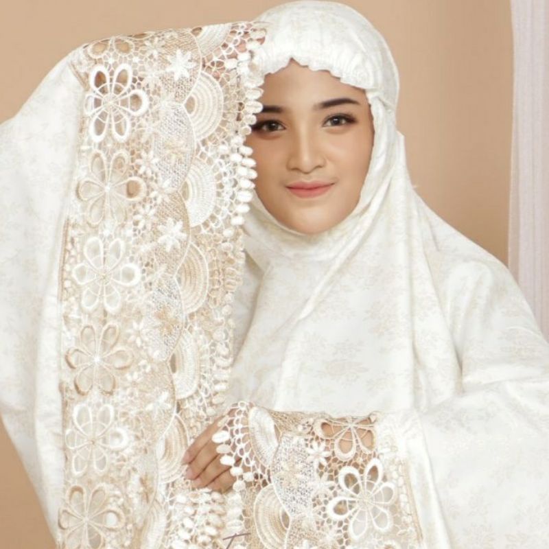 mukena murah, mukna putih, mukena jumbo, mukena prada renda