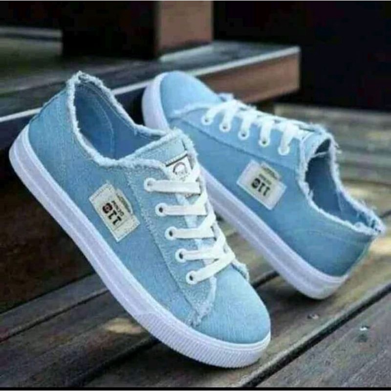 sepatu sneaker Levis wanita terbaru sepatu levis remaja sepatu levis dewasa sepatu levis kekinian se