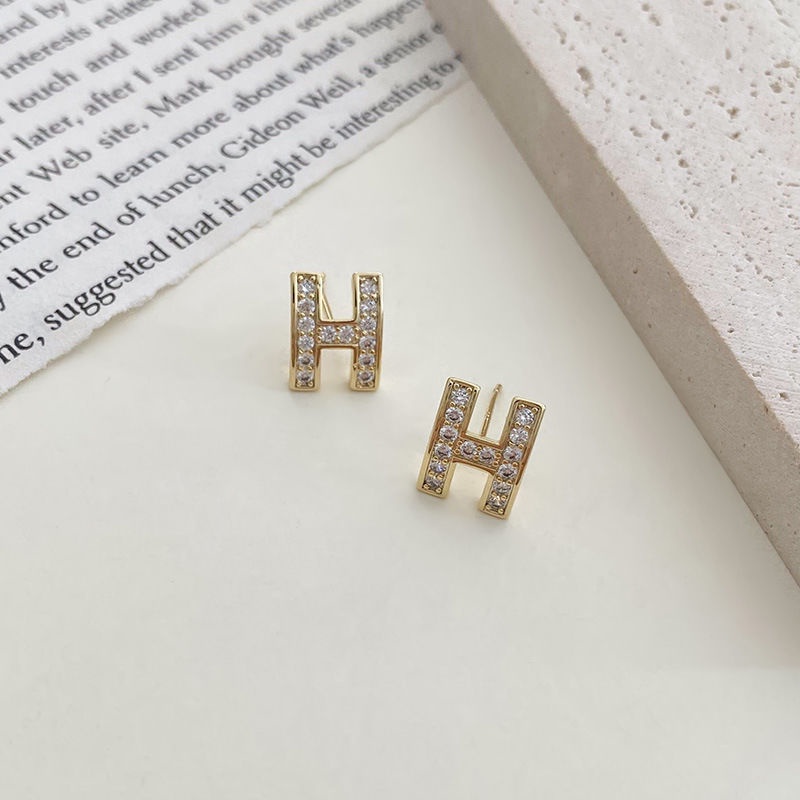 Anting Tusuk Silver 925 Desain Huruf H Hias Berlian Gaya Korea Untuk Wanita