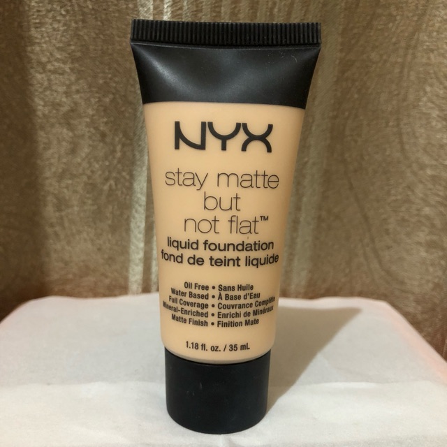 Nyx Stay Matte But Not Flat Liquid Foundation Shade Ivory SMF01