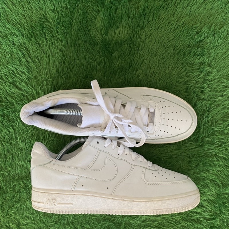 nike air force 1 low triple white second original   size 42