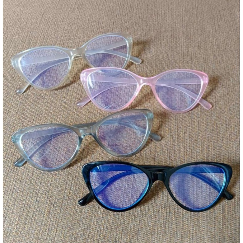 Kacamata Korea Wanita Kacamata Anti Radiasi Wanita Fashion Cat Eye retro flat Eyeglasses