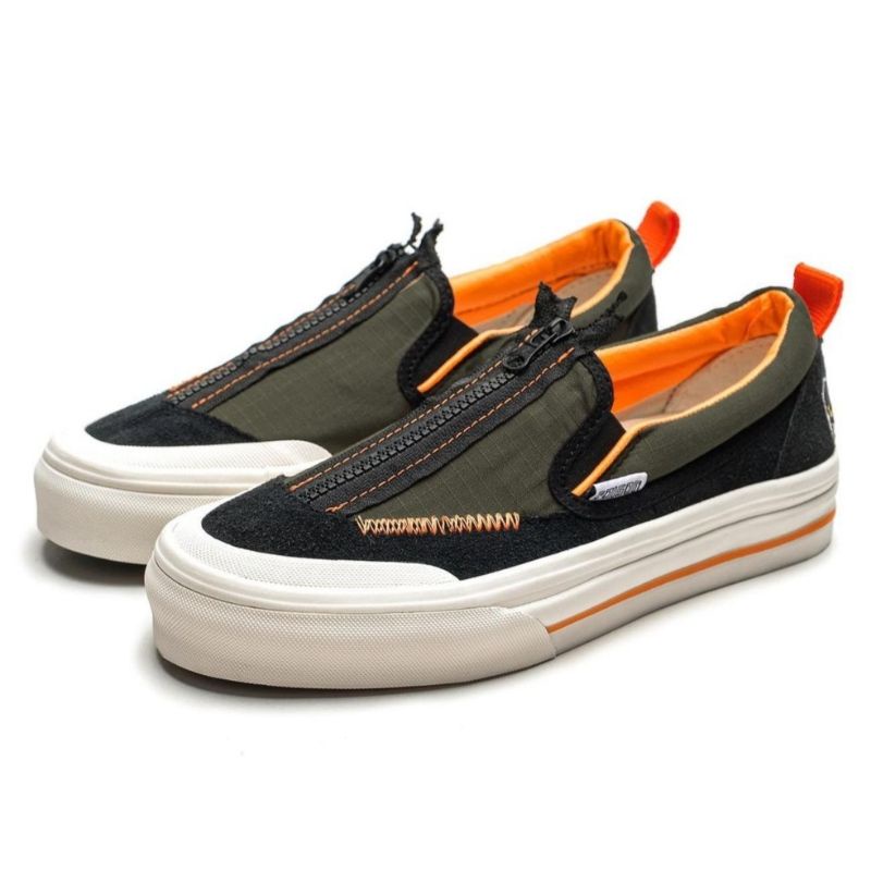 Sepatu Poison Street x Bryant Slip On The Creed Original BNIB