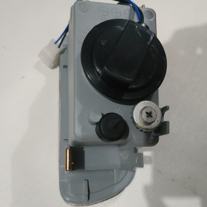 Lampu kabut foglamp kijang kapsul 2000 2002