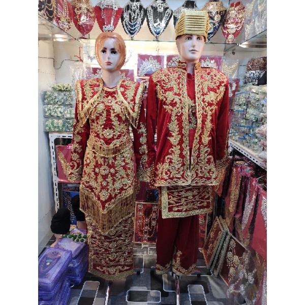 baju penganten Minang full payet