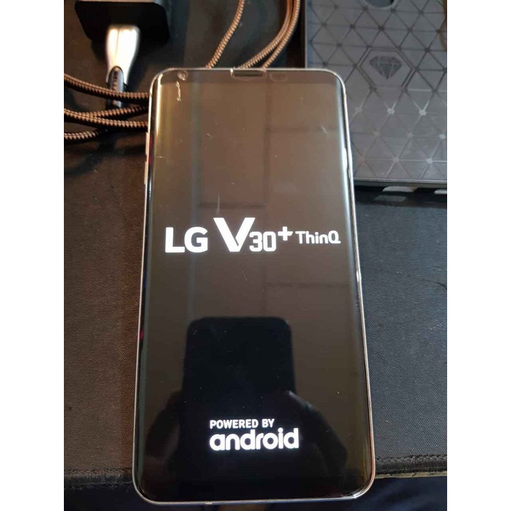 lg v30 plus  ram 4 memory 128