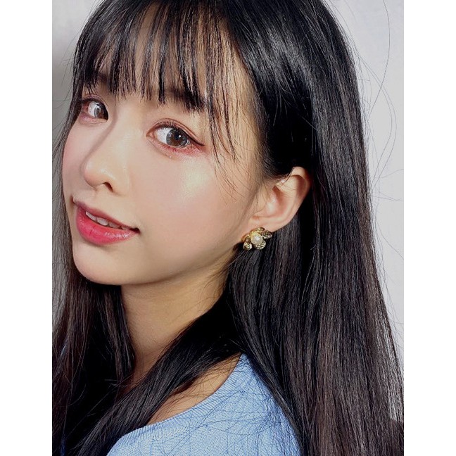 LRC Anting Tusuk Fashion Golden Pearl Flower Alloy Stud Earrings K44530