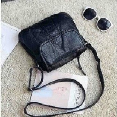 Tas cewe Selempang Wanita Kulit Asli KEREN HITAM Premium Leather / Tas Jinjing Wanita Kece