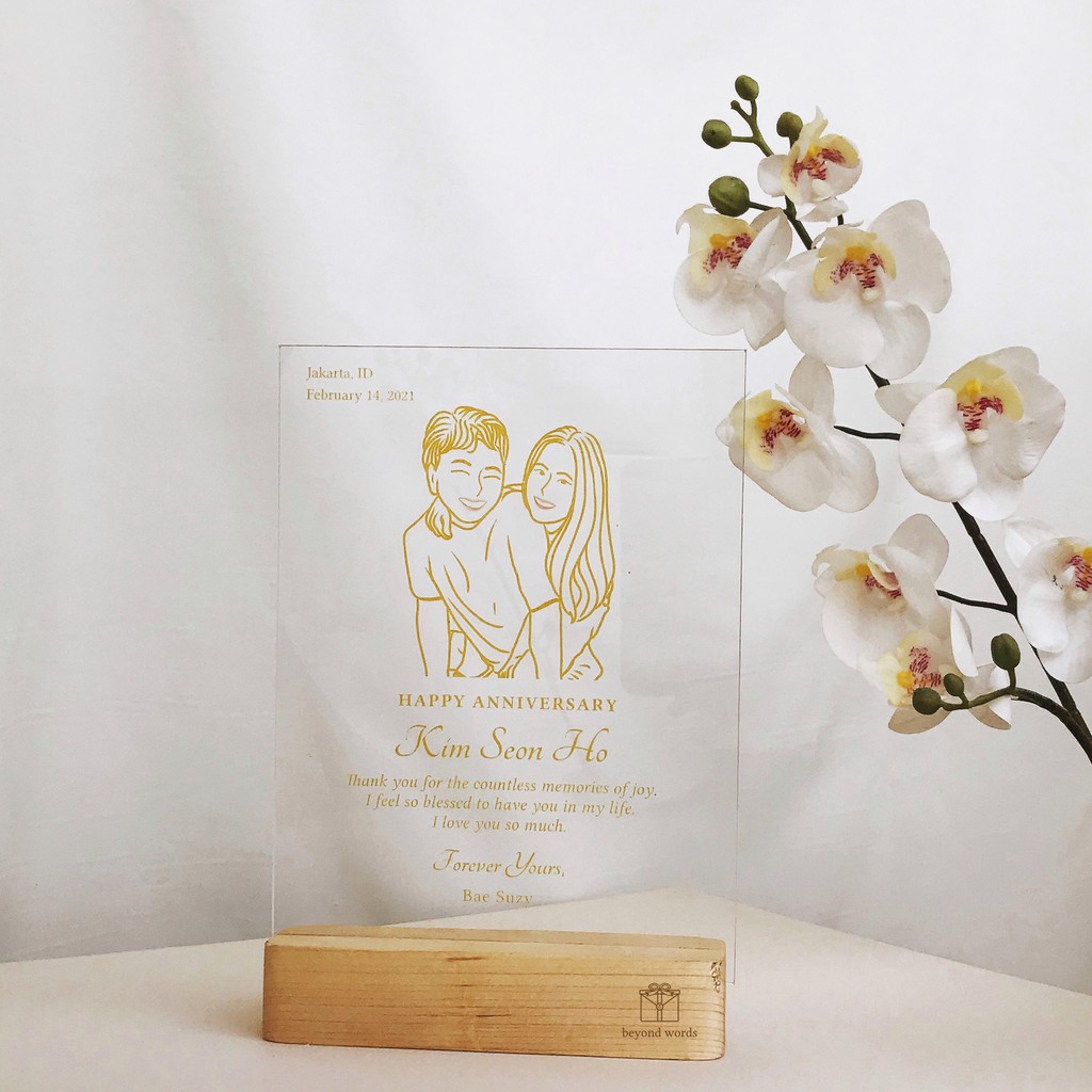 

A5 Custom Akrilik Untuk Wisuda/Birthday/Anniversary by Beyond Words [Gift/Hadiah/Kado]