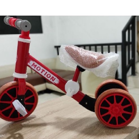 SEPEDA MOTION BALANCE DAN PEDAL BIKE 3 IN 1