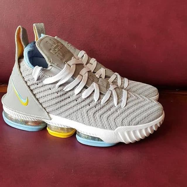 lebron 16 minneapolis lakers