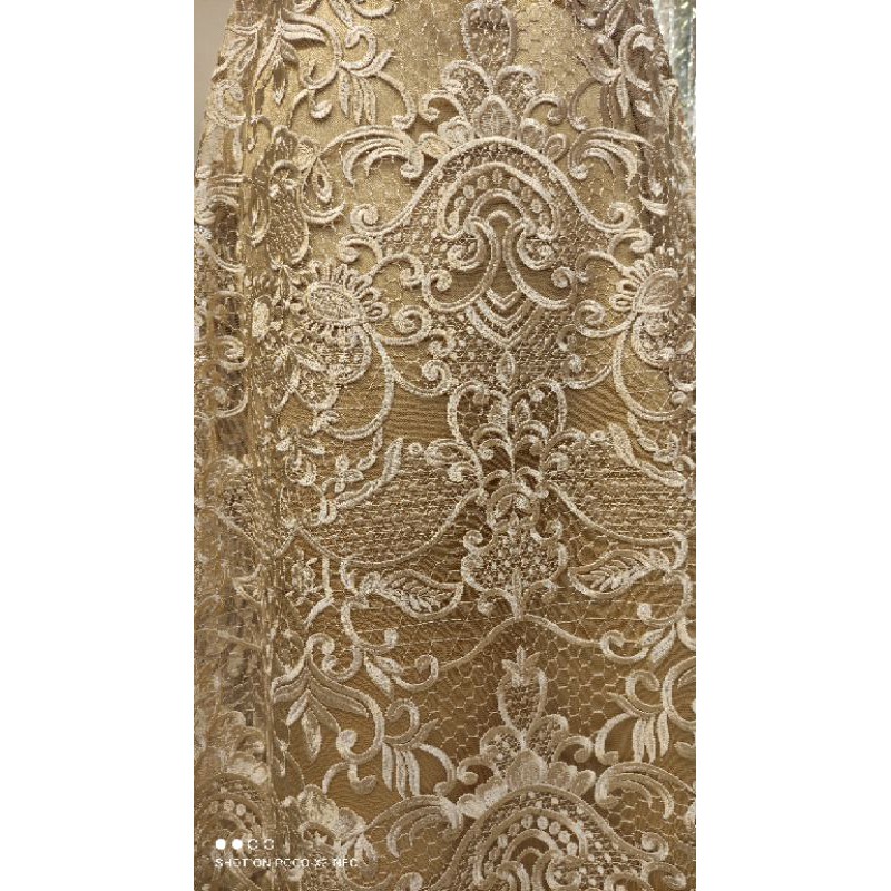 Kain Tile Brokat Emas Dress Kebaya Lace
