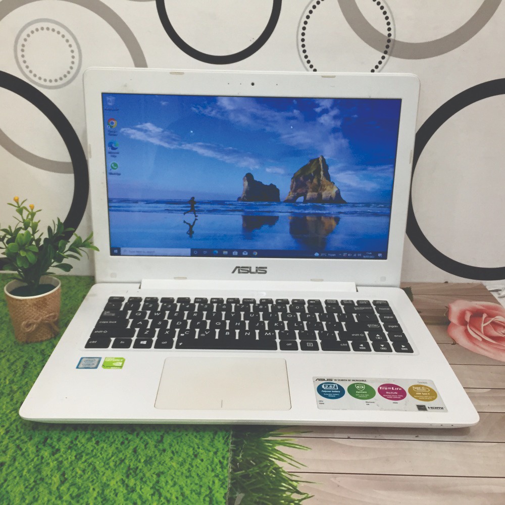 Asus A456U Core i5 gen 7 RAM 4GB SSD 256GB + HDD 1TB Nvidia GeForce 930MX