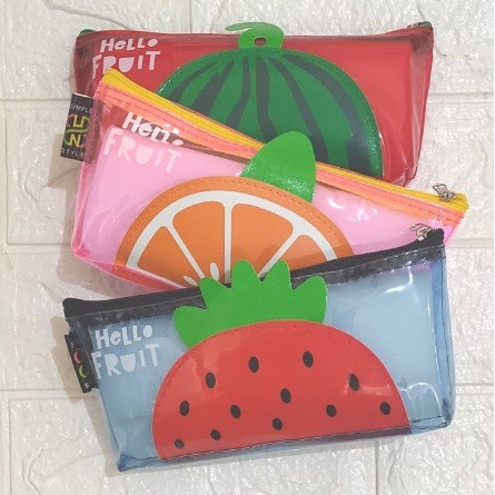 

Tempat pensil transparan buah