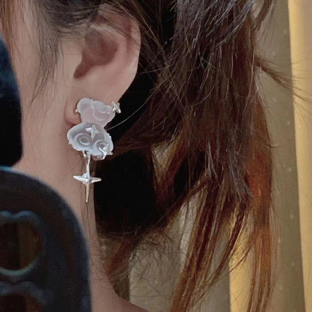 Mxbeauty Menjuntai Anting Bintang Temperamen Pesta Wanita Anting Kristal Liontin Tindik Beruang Stud Earrings