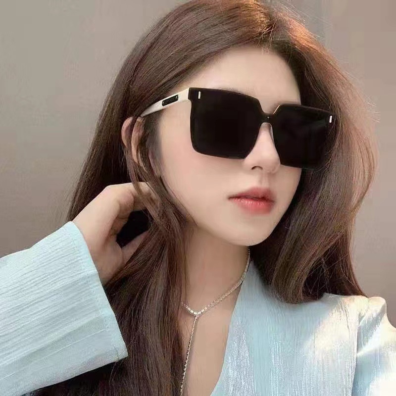 2022 Kacamata Hitam Wanita Model Korea Retro Vintage Frame Besar