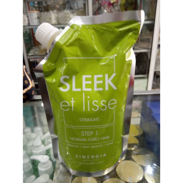 Sleek et lisse. Pelurus rambut