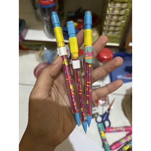

Wiggle Cupcake Mechanical Pencil