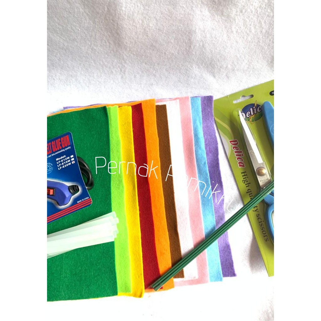 

1 Set Perlengkapan Kerajinan Tangan / 1 set perlengkapan craft