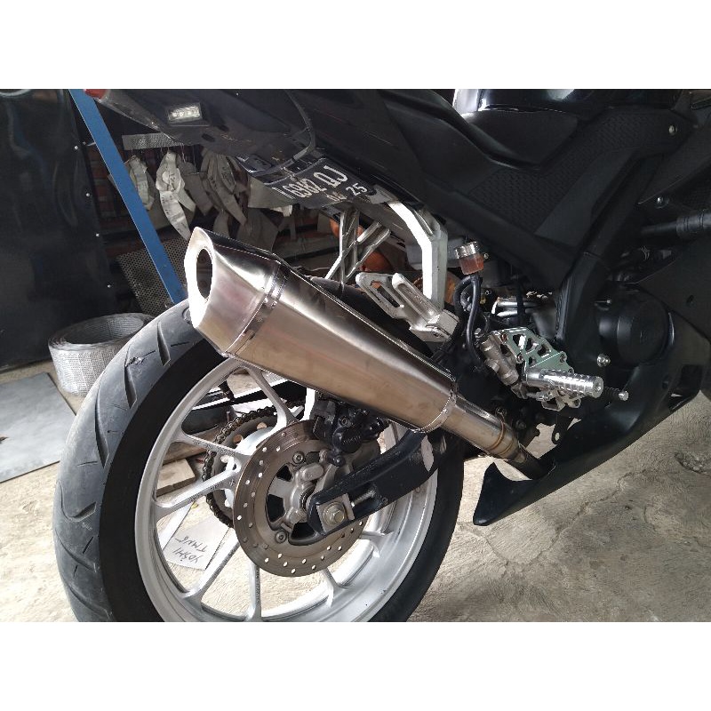 Knalpot Akrapovic Yamaha R15 v1/v2/v3/v4 Full System PNP
