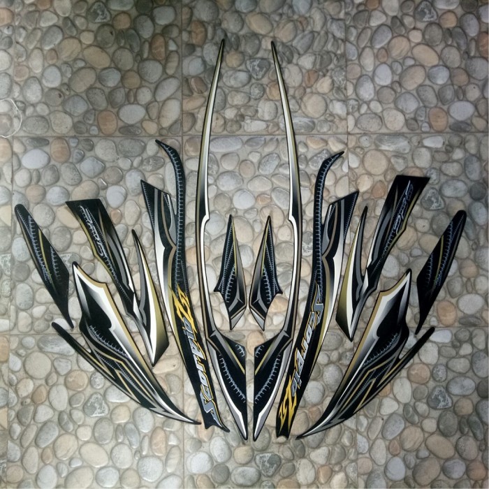 stiker striping motor yamaha scorpio z 2010 hitam
