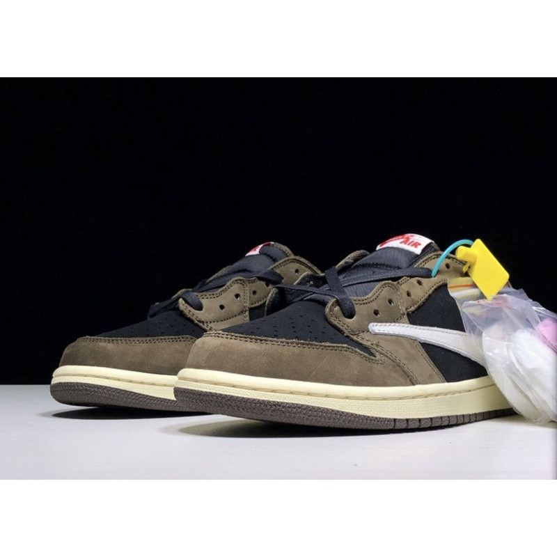NIKE AIR JORDAN 1 LOW TRAVIS SCOTT