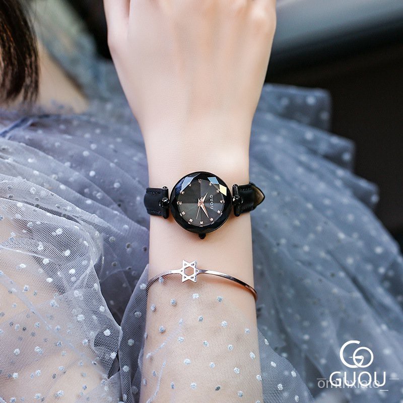 【Factory Outlet】GUOU Wanita Eropa kuno menonton fashion Korea sedikit menelepon kulit sederhana liburan kulit kosong Rhinestone wanita Watch Xzay