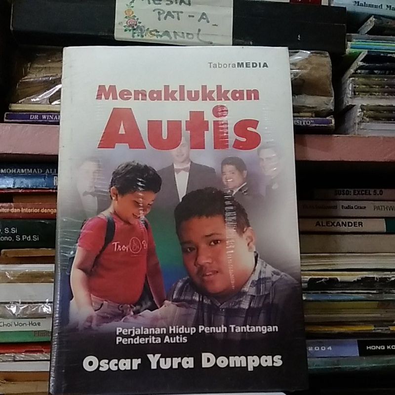 Buku Menaklukkan Autis