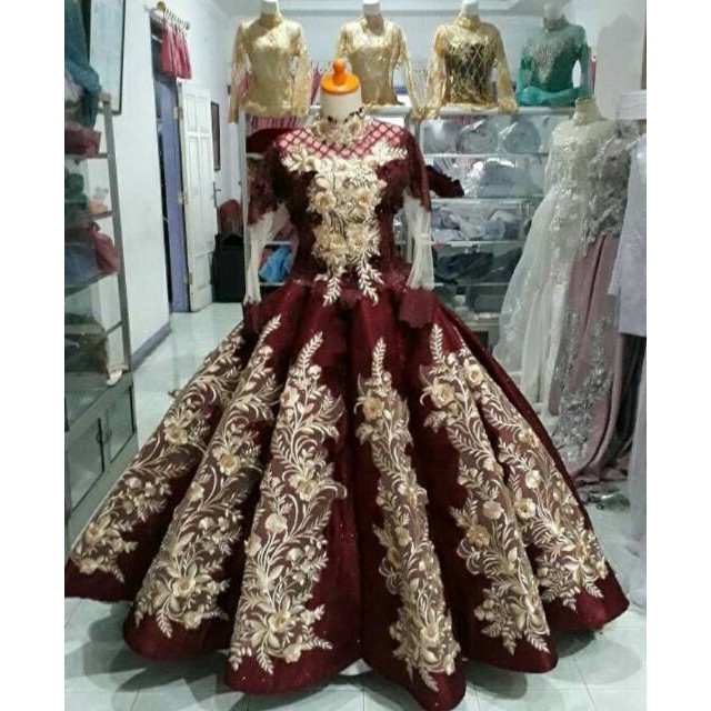 10 Ide Design Baju  Pengantin  Maroon  Kelly Lilmer