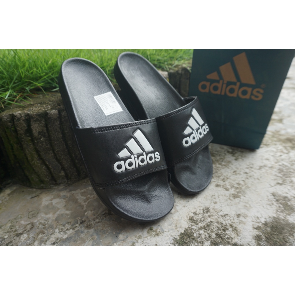 SANDAL SLIDE PRIA SANDAL SLOP ADIDAS SENDAL FLAT WANITA & PRIA SANDAL SLIP WARNA HITAM PUTIH LARIS