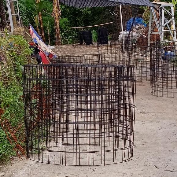 :::::::] Rangka besi Wiremesh KOLAM IKAN ukuran Diameter 4m Tinggi 1,2 m
