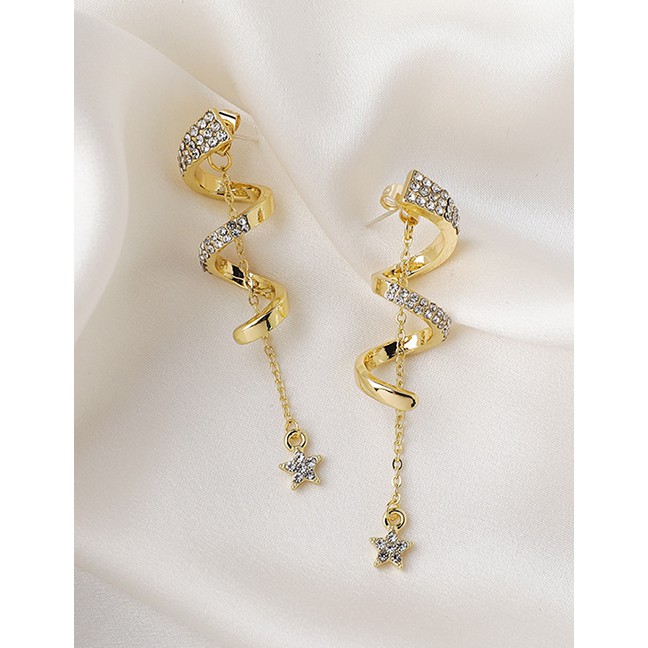 LRC Anting Tusuk Fashion Golden Diamond Spiral Long Tassel Earrings P59540