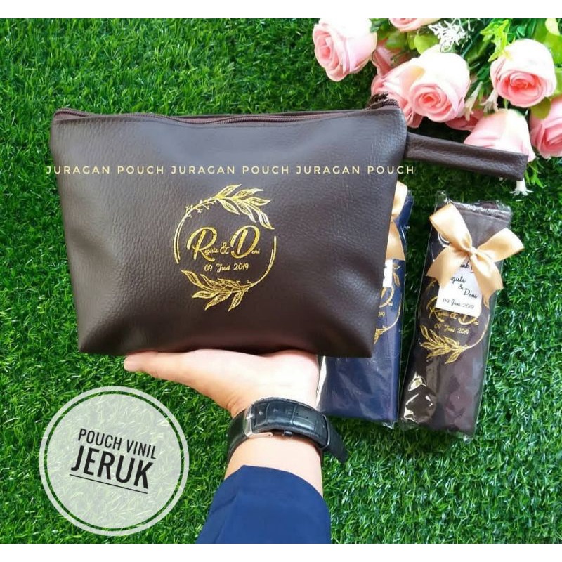 (MINIMAL ORDER 100 pcs ) @POUCH VINIL URAT KAYU KULIT SINTETIS Pouch pernikahan souvenir pouch souve