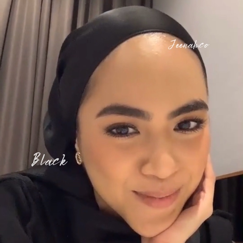 Pashmina Premium Satin Silk Malaysia Textured Crinkle (JAHIT TEPI KECIL SUPER RAPI)-Black