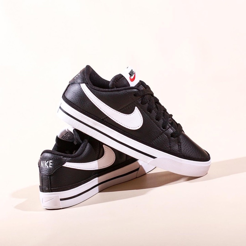 NIKE WMNS COURT LEGACY LEATHER “BLACK/WHITE” ORIGINAL (BNIB)