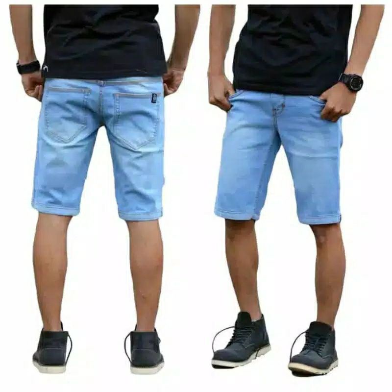 Celana Jens Pendek Laki laki Warna Hitam Snow Black Celana Pendek Jeans Sandwash Pria Premium Celana Pendek Distro Warna Hitam Celana Diatas Lutut Ukuran 27 28 29 30 31 32 33