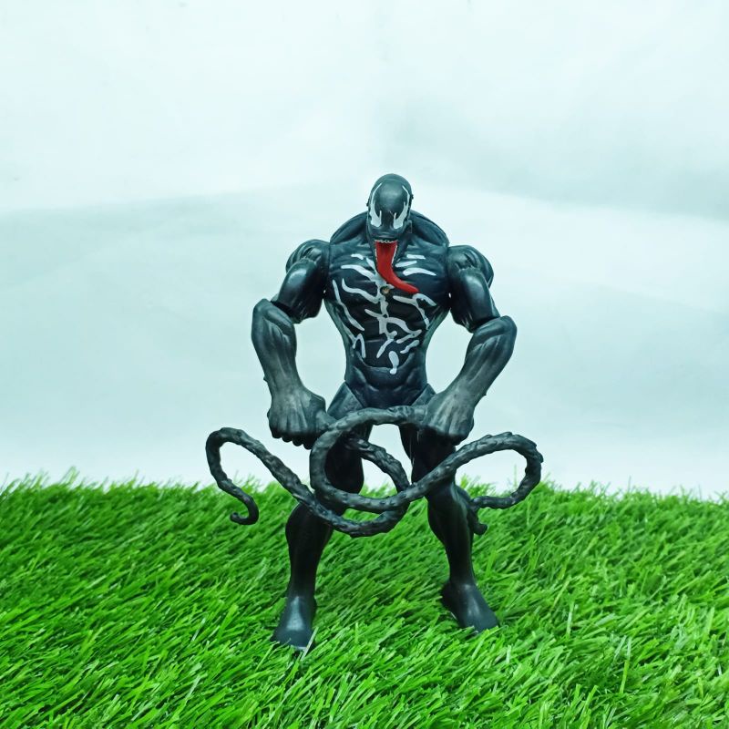 Mainan Action Figure Venom