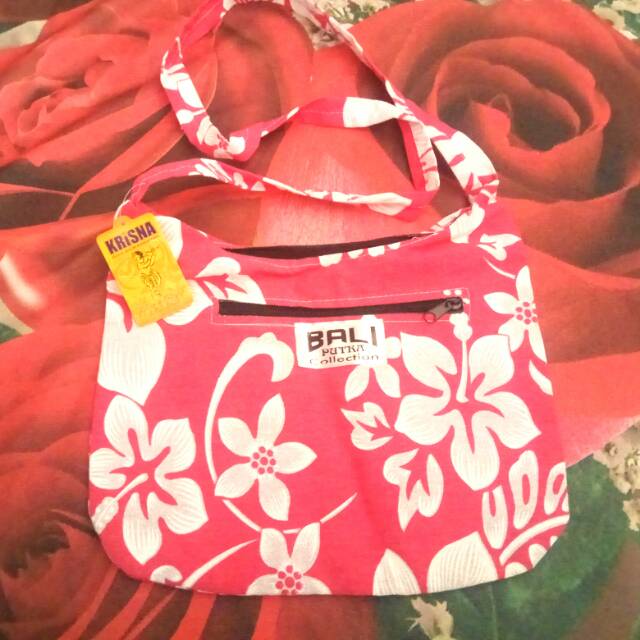 Tas Selempang Bali Merk Krisna | Oleh Oleh Khas Bali