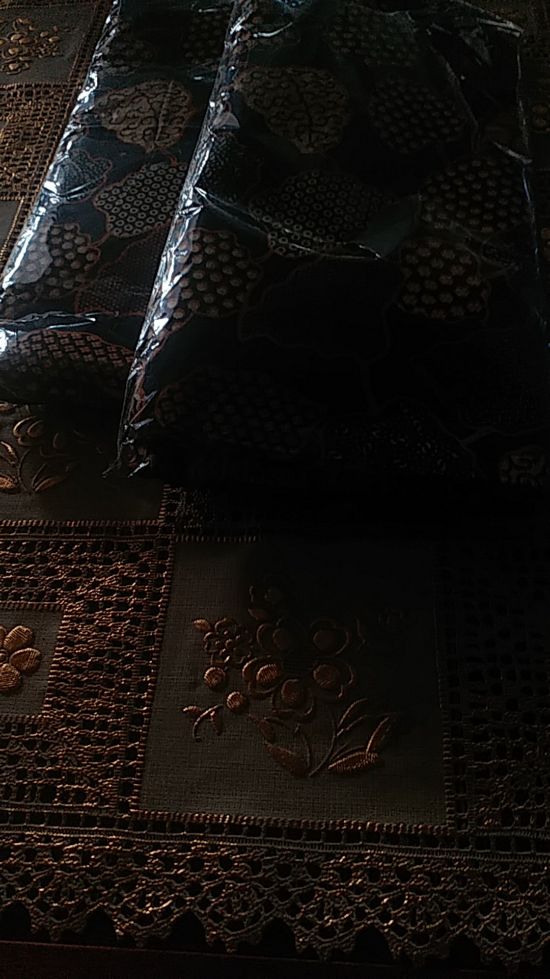 Kain Batik Pekalongan Motif Daun, Batik Daun, Batik Garutan, Batik Solo