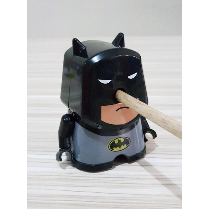 

Diskon Serutan BATMAN - Rautan Meja Putar Asahan Pensil Karakter Super Hero Big Sale