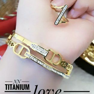 Titanium Set Gelang Dan Cincin Wanita 869