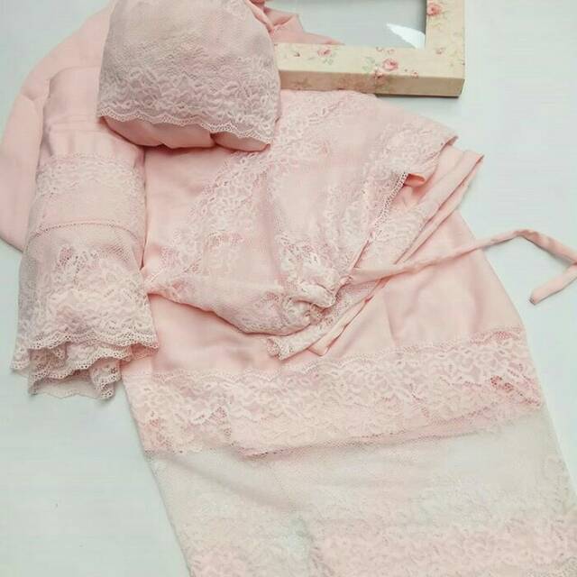 MUKENA SILKY SUTRA PREMIUM RENDA