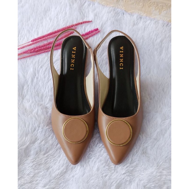 Sandal flat wanita Vinnci Alorra