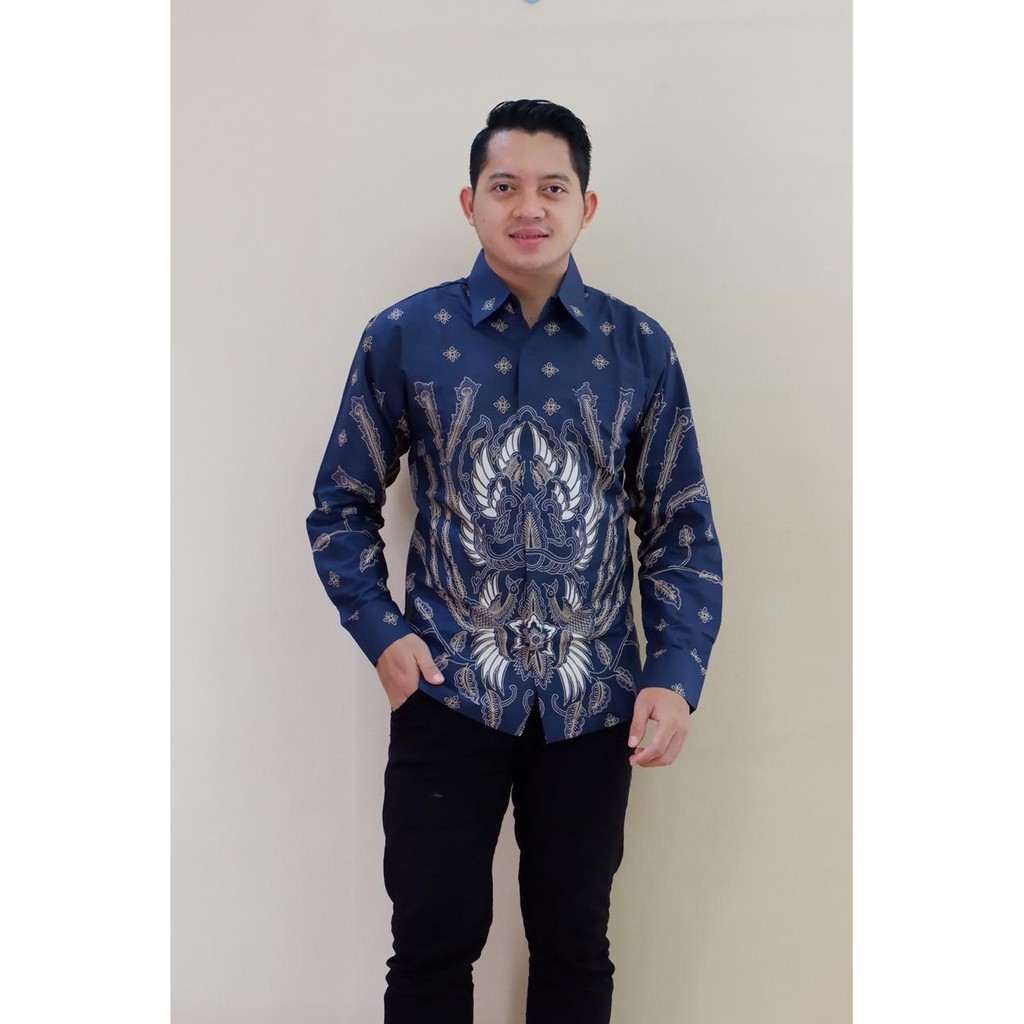 Atasan MODERN Natanegara KEMEJA BAJU BATIK PRIA SOLO LENGAN PANJANG FULL FURING KATUN HALUS ATASAN BATIK PREMIUM MODERN HANUNG KEMBANG BIRU SETYO PRABU KAPAL KANDAS PROBOSETO NAGA SOGAN MERAK DONGKER WAHYU TUMURUN PARANG SEKTI ANGGARA DHARMA BATIK SOLO