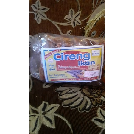 

Cireng ikan goreng pedas