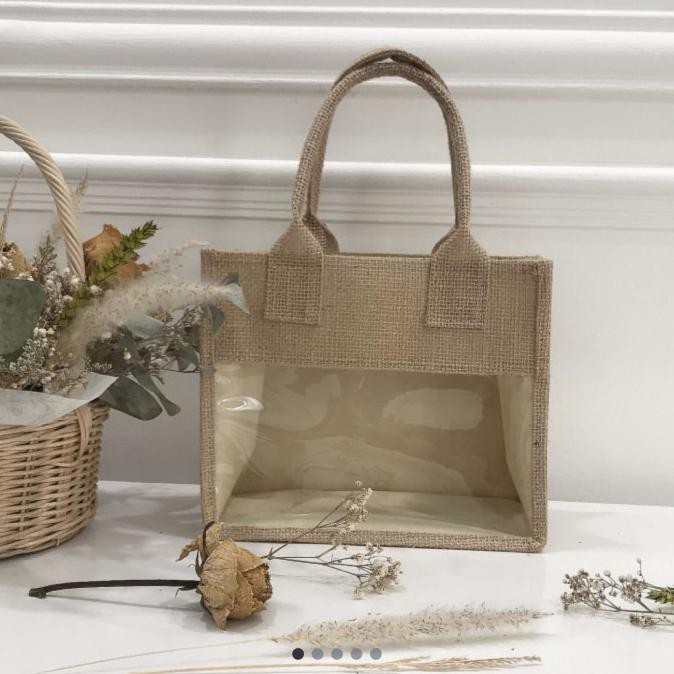 

Produk Tote Bag Goni Jute Burlap Kanvas Hampers Uk. 22X12X18 Cm Hot Sale