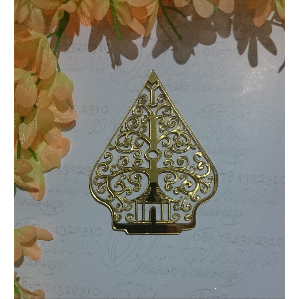 

GUNUNGAN AKRILIK MIROR GOLD 9X7