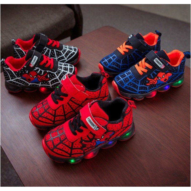 Sepatu anak LED spiderman merah/sepatu LED anak/sepatu anak spiderman/sepatu sekolah spidermant